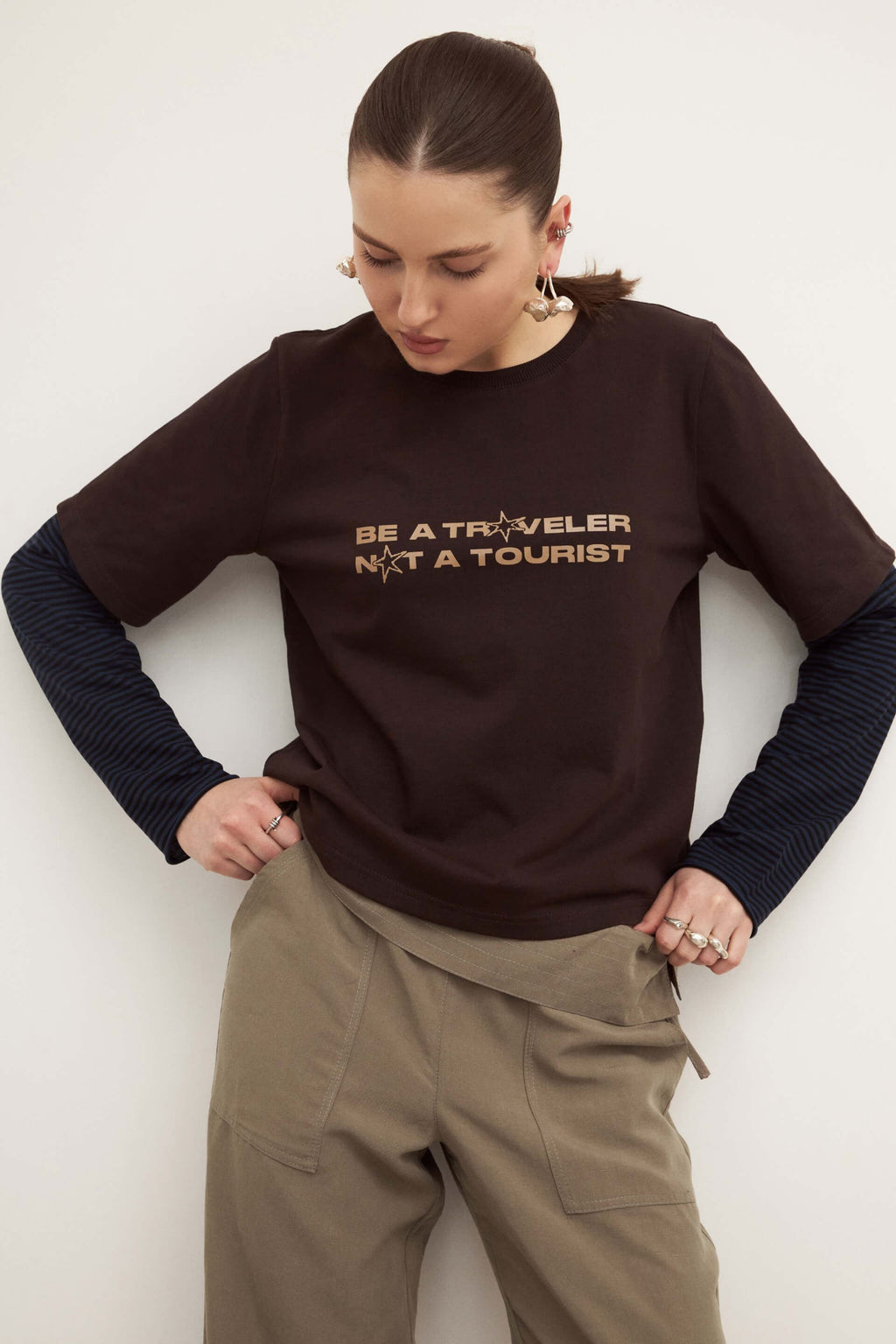 Коричневий unisex кроп-лонгслів