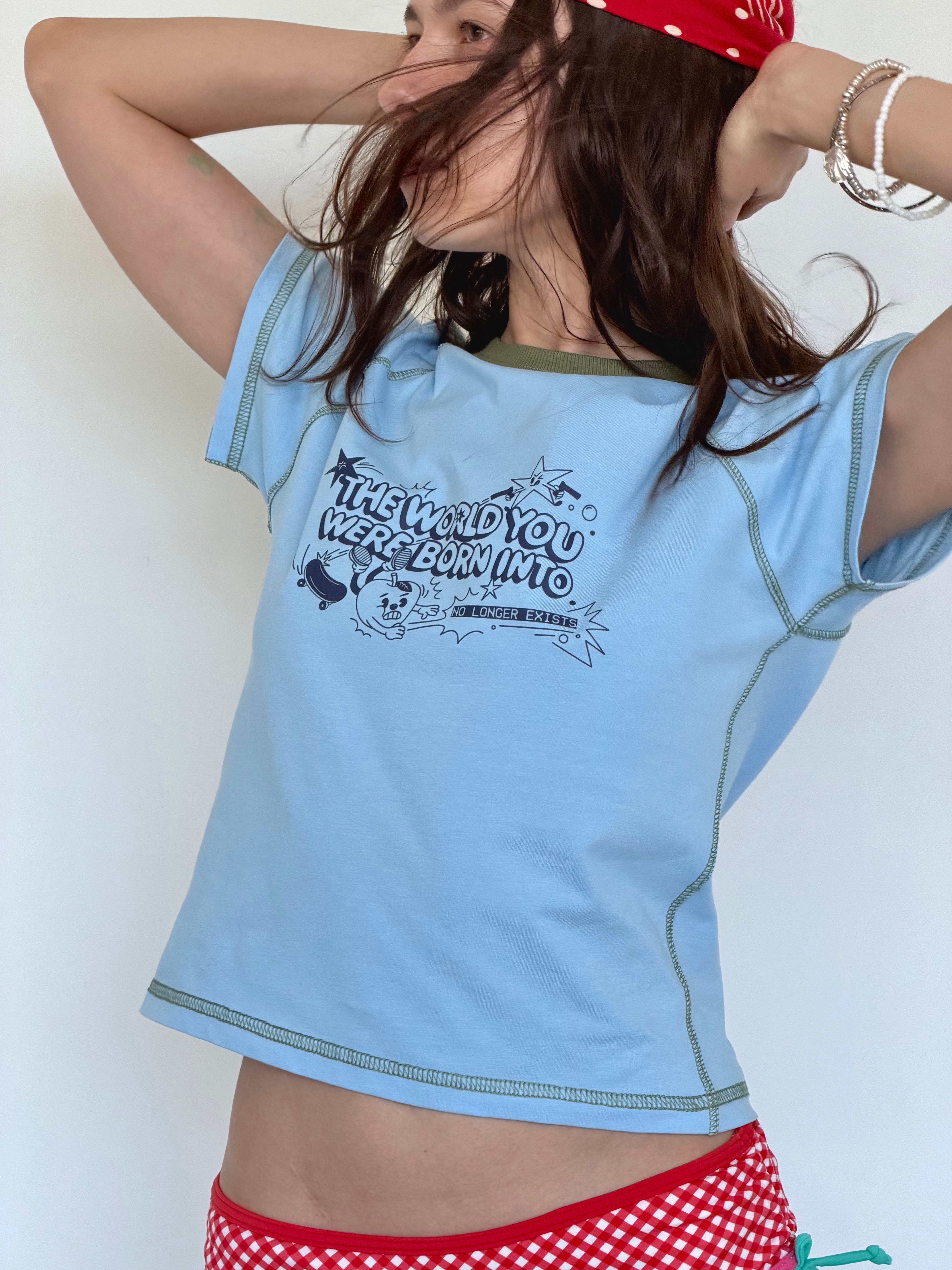 Футболка baby tee блакитна